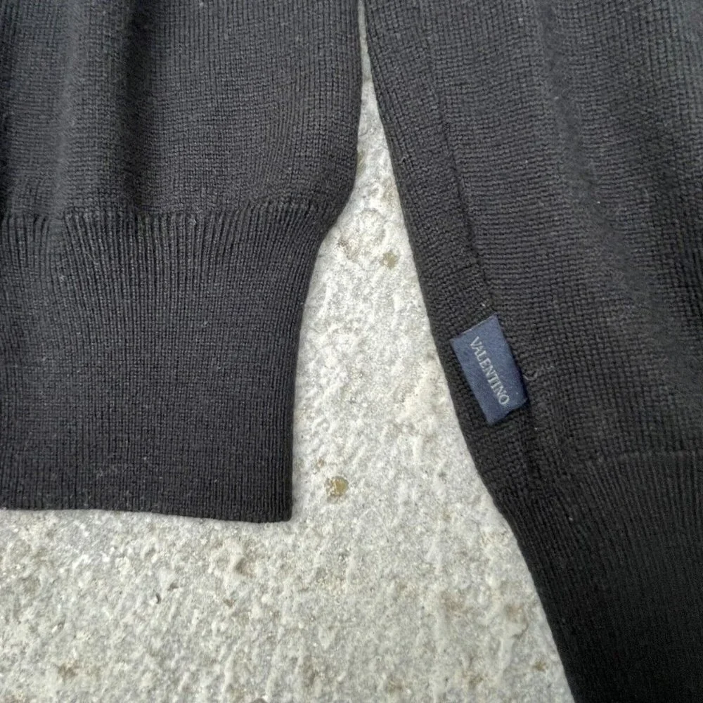 Valentino Men Sweater Black Long Sleeve Pull Over V Neck Size 56 XXL Authentic - Picture 8 of 9